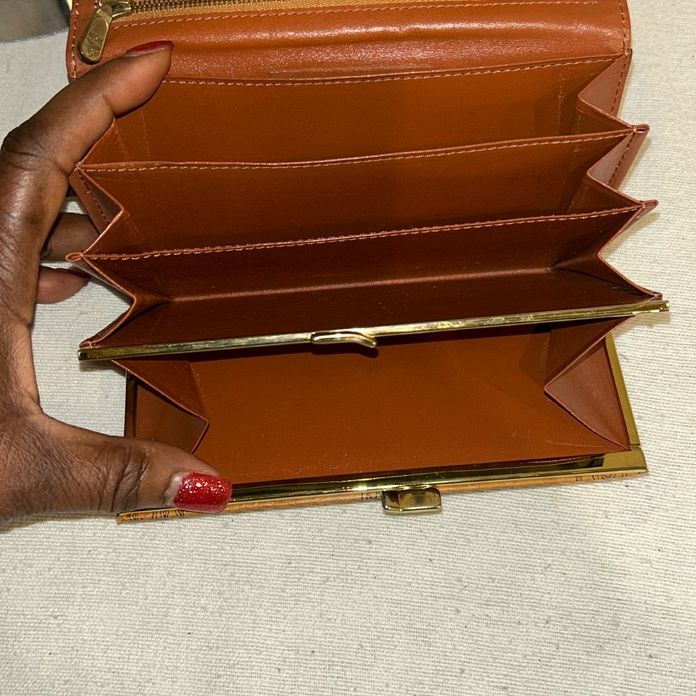 Authentic Mcm Monogram Visetos Pattern Leather Bi… - image 4